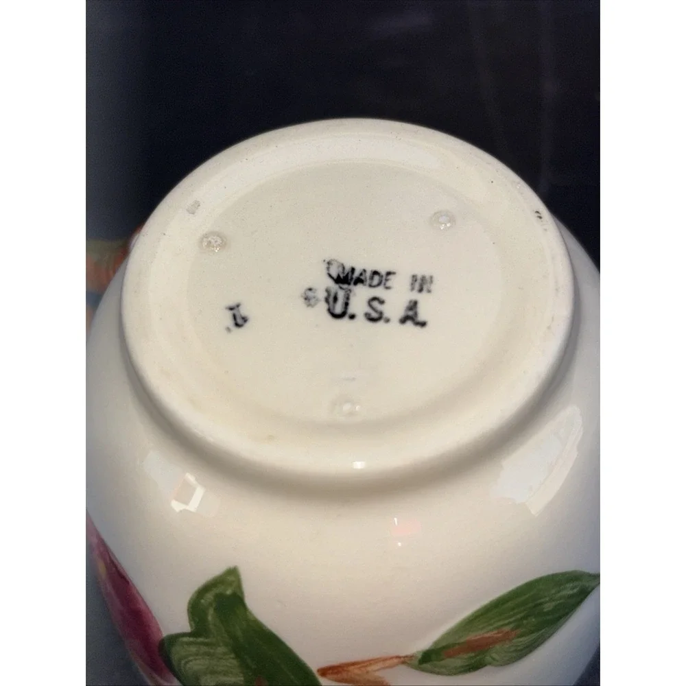 (4) Vintage Franciscan Apple Tea Cups USA 2.75